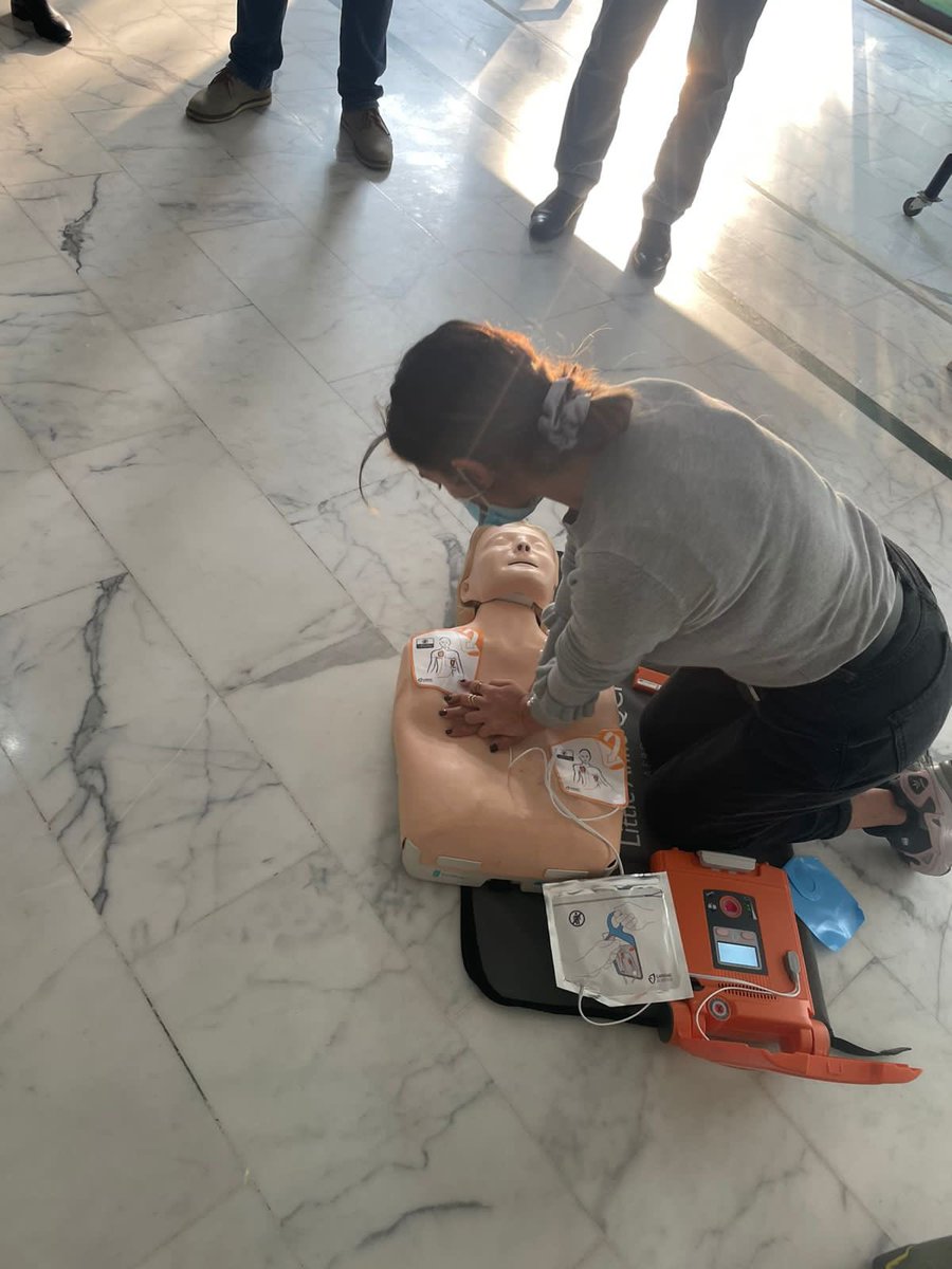 MedboxSal's tweet photo. Get in touch with #MedboXSAL, Get Your Powerheart AED, be
Rescueready & Save a Life.
#SuddenCardiacArrest #SCA #AED #ZOLL #Powerheart #Schools #Homes #Household #PublicSafety #Emergency #EMS #EMT #Military https://t.co/eLFEJubbyE