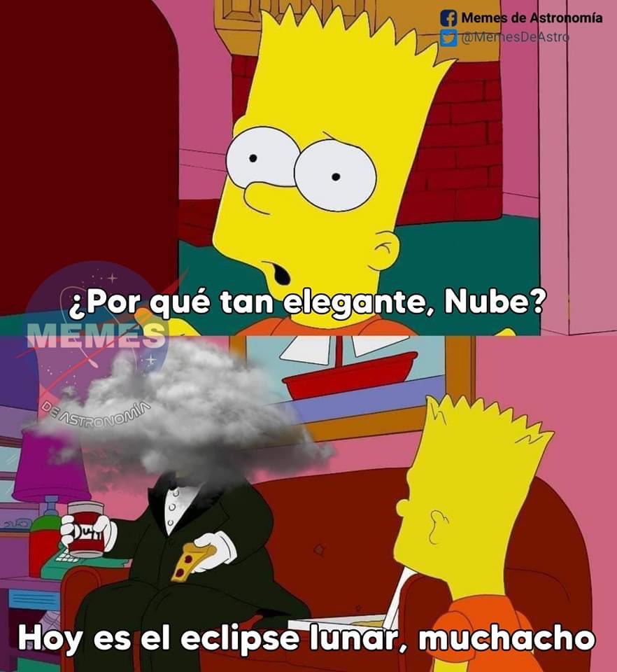 _sadcasmo's tweet photo. Las nubes hoy con el eclipse #EclipseLunar https://t.co/Fhc82kzM40