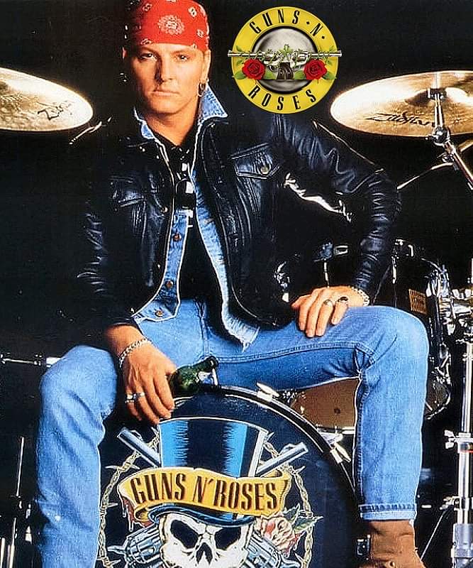 Happy birthday MATT SORUM!
(November 19, 1960) 