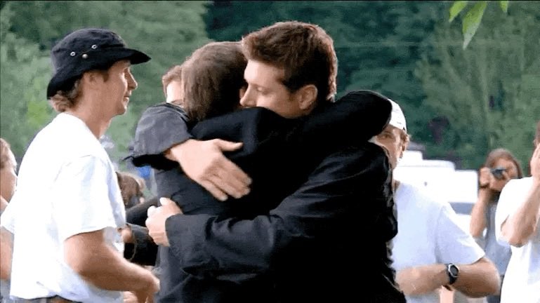 JoJoMarshmello_'s tweet photo. A year today, we felt an unbearable grief as we said goodbye to first Dean and then the show after a 15 year gift was given to us all. But the #SPNFamily isn’t gone. SPN will #CarryOn in our hearts, our love shared. We are forever grateful 💜 #SupernaturalNeverDies #BarnScene https://t.co/eWtosV9A2m