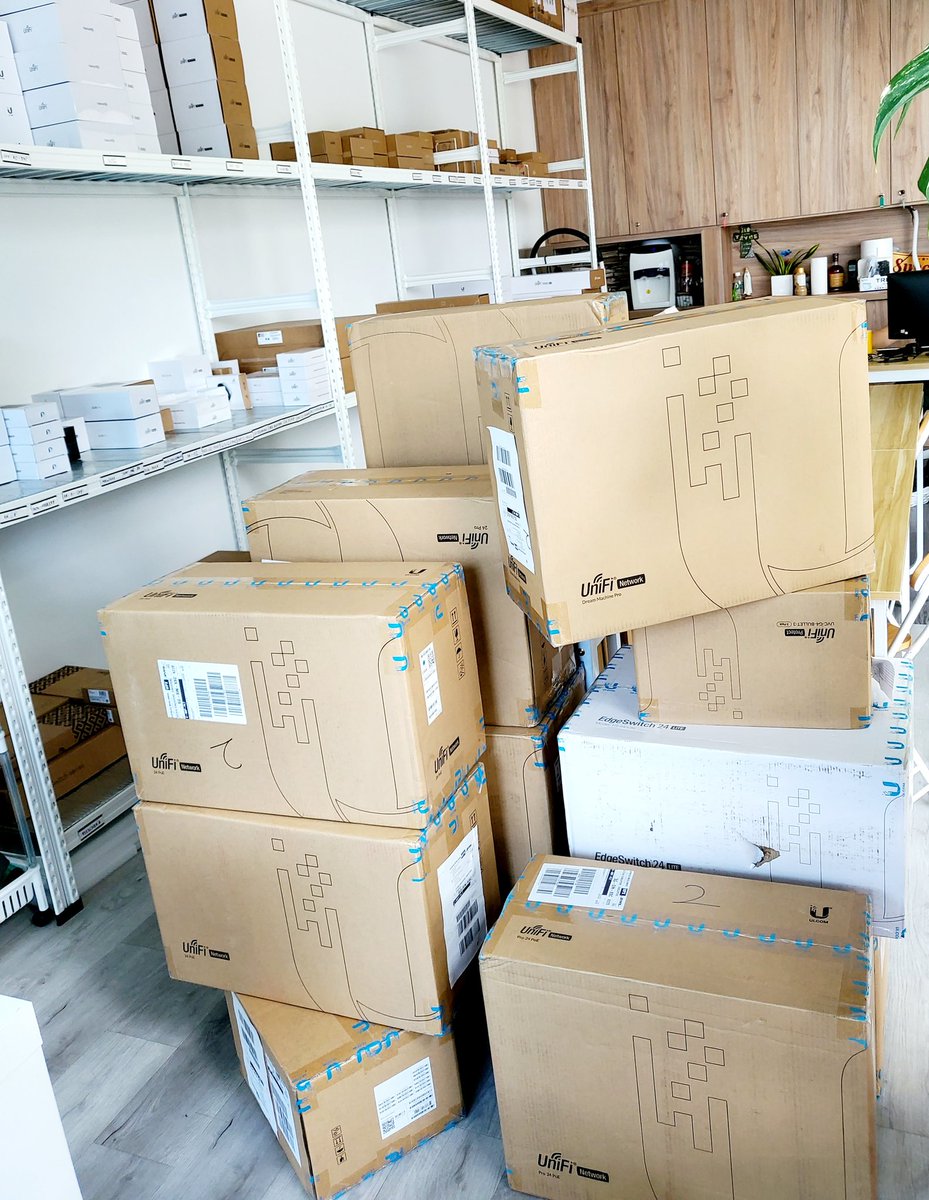SublimeTelecom's tweet image. ‼️Just Received Our Latest Shipment‼️

↘️CHECK OUT FOR CURRENT AVAILABILITY ↙️

⤵️

shopee.sg/subtel

#UBIQUITI 
#Mikrotik 
#tplink 
#teltonika 
#router
#boostyourwifisignal