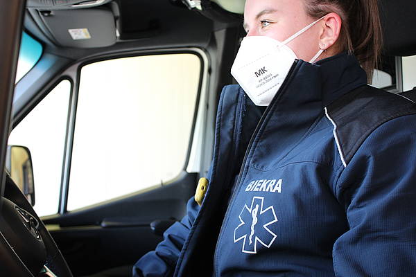 Presse:  Corona in Lippe: Inzidenz auf 223,1 gestiegen - Ausbruch im Yoga Vidya - Impfbus in Schötmar - Radio Lippe dlvr.it/SCnk5p