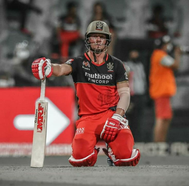 ABD_Fanboy's tweet photo. End of an Era! No one can ever replace u @ABdeVilliers17 Sir 😔 Thank you for everything which u have done for our team! Ur one of those finest finishers in cricket history!!! We Miss u soo much sir! 😭🥺
#Happyretirement Legend! ❤️
#ABDevilliers 
#RCB https://t.co/JEJ8IC3snS