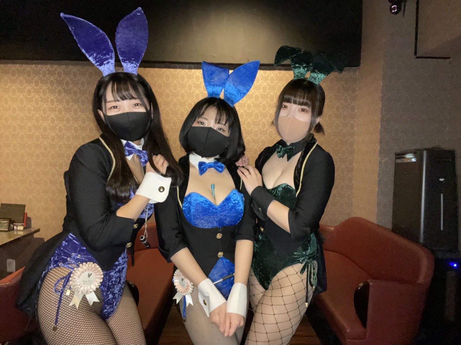 ガールズバー　盗撮 バニーパレス秋葉原店オープン🐰🎉 金曜日！  夜が深まるにつれてバニーが増えていきますよ🐰🐰🐰🐰🐰🐰 お楽しみに！ 朝の5時まで、営業しております！ おいしいビールとバニーガールとシーシャで、１週間頑張ったご  ...