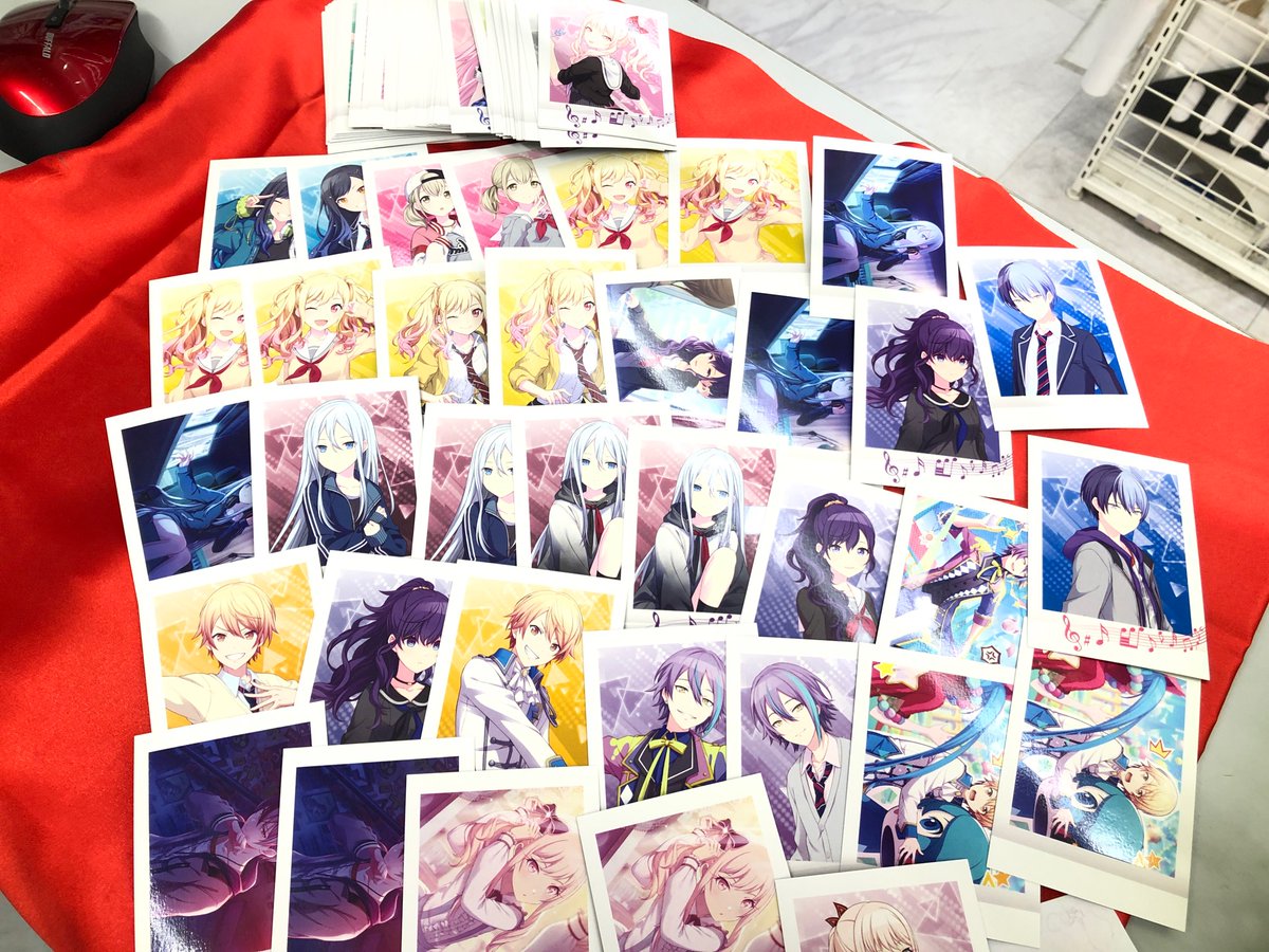 入荷情報】 プロジェクトセカイ ぱしゃこれ大量入荷‼️箔押しも色々と