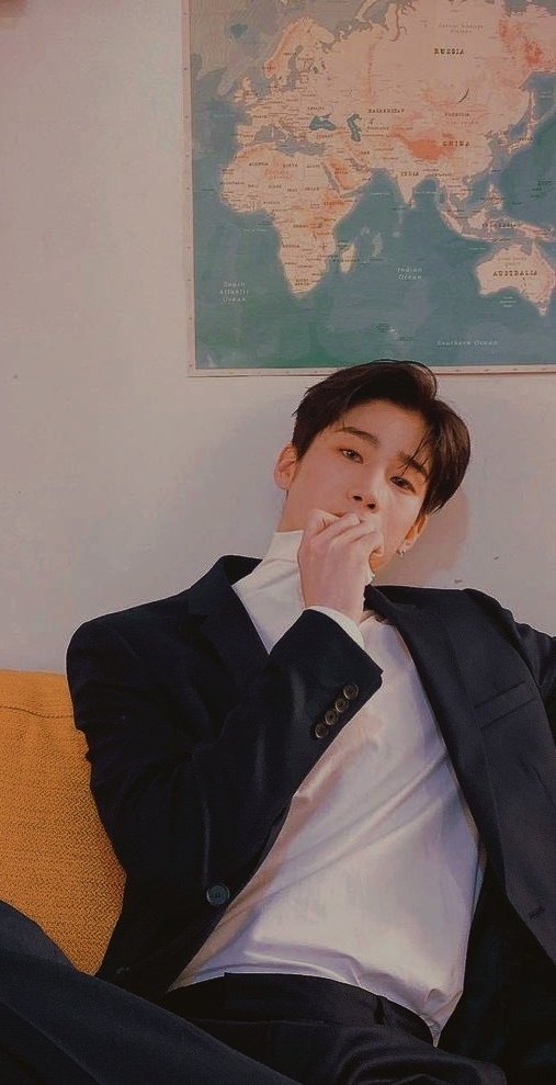 rocuroniumm_'s tweet photo. NITIP OISD YG TELADD

╠✧● Capri tukang ngomel gf with Capri legowoan bf ●✧╣
2429

#OneItSelcaDay #OISD
#X1 #엑스원 #OneIt #원잇 
#HANSEUNGWOO #한승우
@x1official101 https://t.co/MGYkNlX4t6