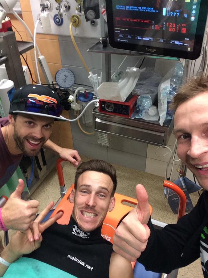 Spotted at Speedway tweet media