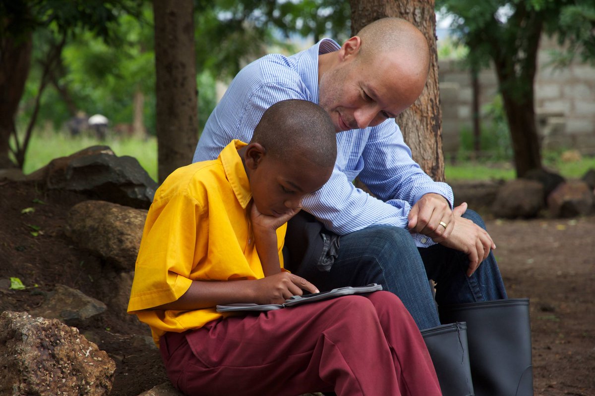BookSmartReader's tweet photo. Happy International Men's Day from Worldreader East Africa. #InternationalMensDay https://t.co/Ry5JTjOsib