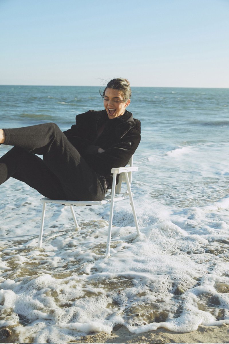 Kendall Jenner News PL tweet media