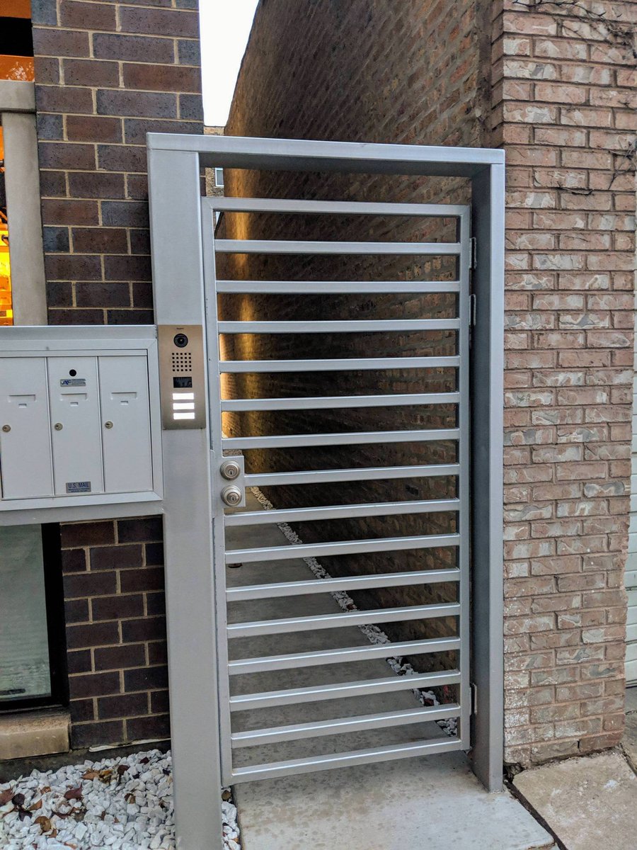 thegallowboob's tweet photo. nothing says ‘security’ like a gate that is also a ladder https://t.co/iUsfeZ2she