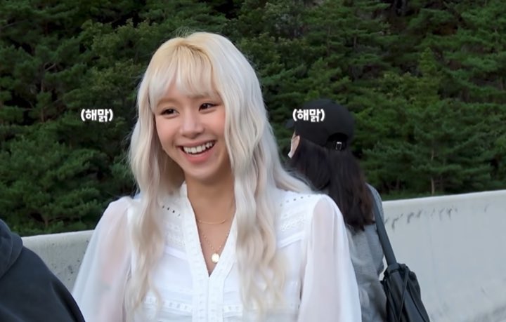 twice smiling tweet media
