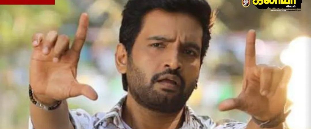Sarveshbabu19's tweet photo. #Sabhaapathy
Epa dei comedy endra perla ipadi engala potu vathaikatha... Sema mokka 🙆♂️🤦♂️..
#Sabapathi #FDFS #Santhanam https://t.co/8MpgyP4Evw