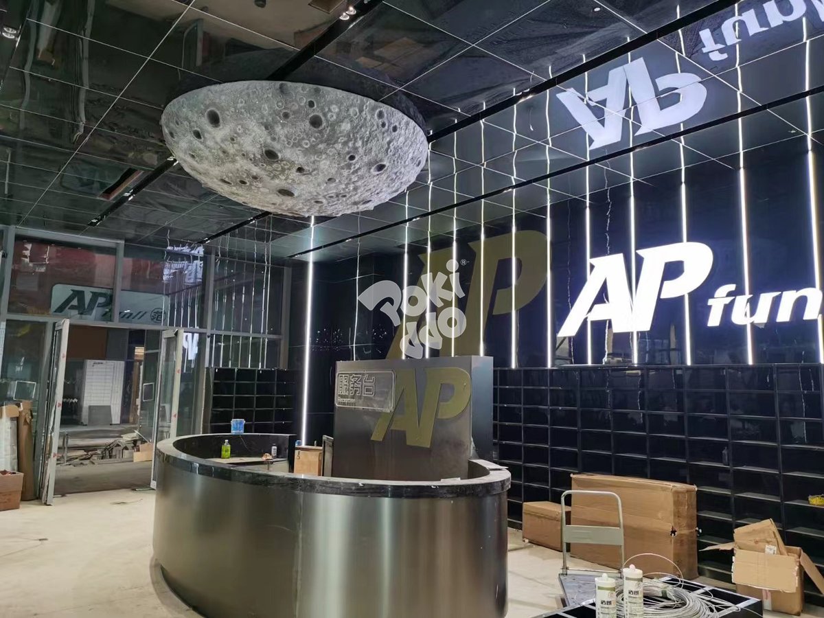 PokiddoPark's tweet photo. A new park under construction!
#trampolinepark #indooradventure #pokiddo #APsports #entertainment #amusementpark https://t.co/HubfKA1Ld1