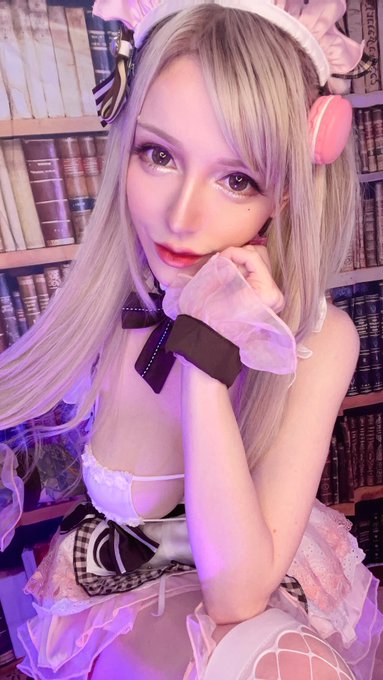 I am a ‘spit in your coffee’ kinda maid. Not because I don’t like you but because I secretly do 🥺👉👈

ギャルメイド