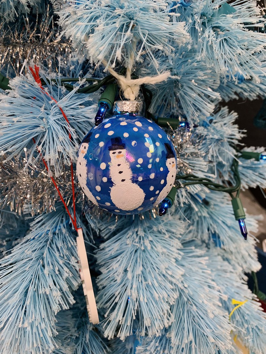 caylaeatonnn's tweet photo. Hug a snowman, it’s cold out there☃️             Hi Everyone, this week I participated in Triad DECArations and now i’m participating in the school wide competition for the most social media likes, it would mean so much to me if you liked, shared💙 #greatthingsattriad #triadeca https://t.co/aOUJWpwdLI