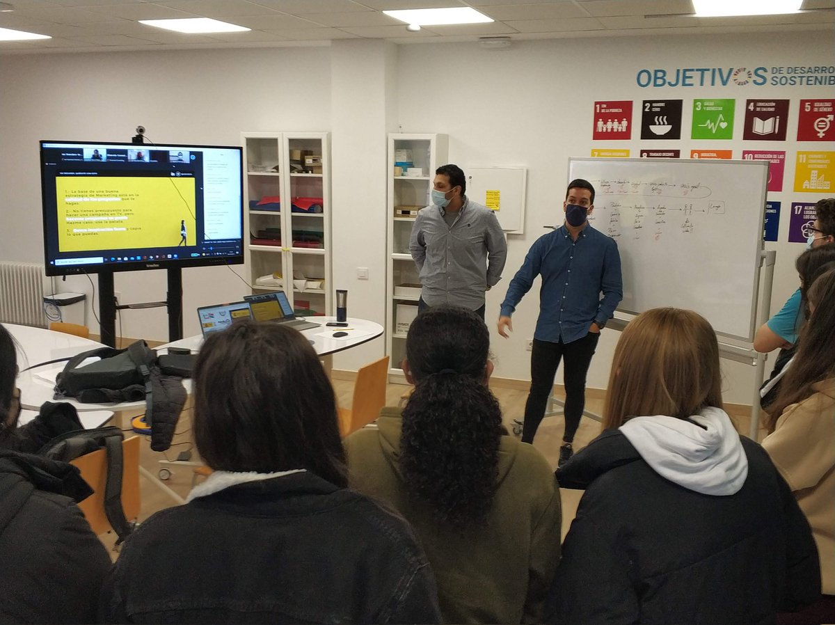 <a href="/fpieventos/">fpieventos</a> <a href="/CABK_Dualiza/">CaixaBank Dualiza</a> <a href="/fp_empresa/">FPEmpresa</a> <a href="/FPinnovacion/">FPiE+ Emprendimiento Aumentado</a> Qué buena noticia!!! Bravo por Kamal y Hugo y por lo mucho que trabajaron el proyecto 👏🏻👏🏻👏🏻👏🏻👏🏻