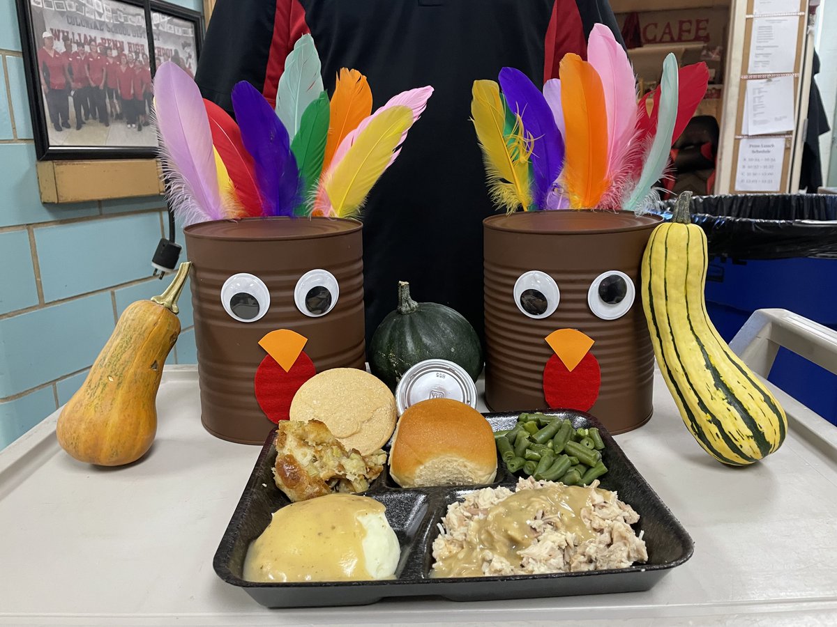 CafeCSD's tweet photo. Colonial Nutrition Services ROCKS Thanksgiving lunch!  
                             Gobble till ya wobble! https://t.co/DdD3ewWiT0
