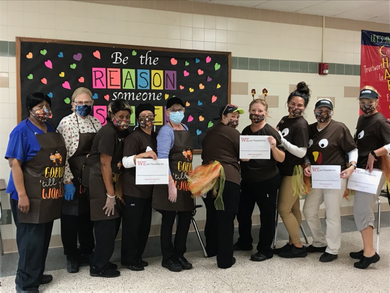 CafeCSD's tweet photo. Colonial Nutrition Services ROCKS Thanksgiving lunch!  
                             Gobble till ya wobble! https://t.co/DdD3ewWiT0