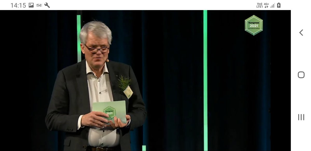 Mella två utv. samtal i @Fryshuset gymnasium hann jag lyssna på @goranarrius o <a href="/ErikPetre/">Erik Petre</a> utmärkta tal. <a href="/Akademikerna/">Saco</a> @Naturvetarna