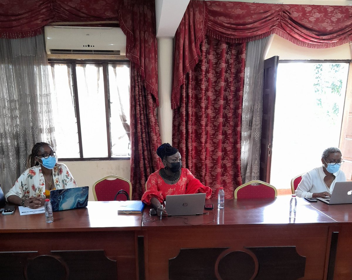 Dr_Adidja_AMANI's tweet photo. Préparation de l'Assemblée Générale Élective de l'Association Camerounaise des Femmes Médecins #ACAFEM #trentenaire https://t.co/a1WGHHH2fm