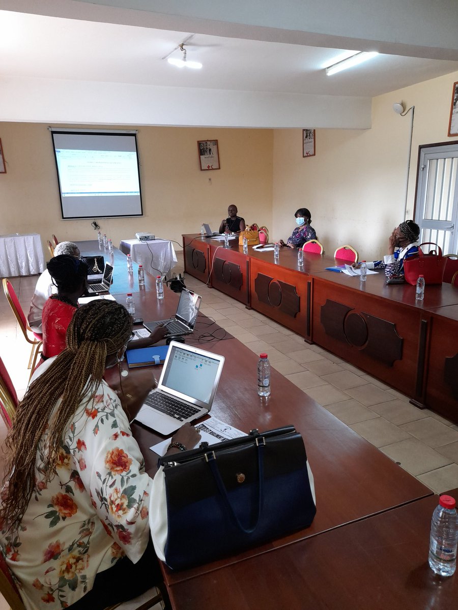 Dr_Adidja_AMANI's tweet photo. Préparation de l'Assemblée Générale Élective de l'Association Camerounaise des Femmes Médecins #ACAFEM #trentenaire https://t.co/a1WGHHH2fm