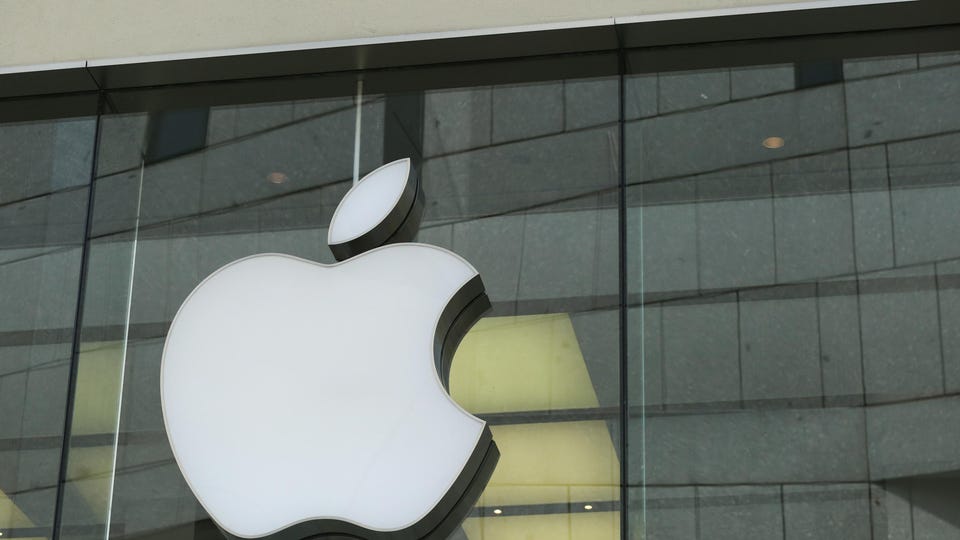 Forbes's tweet photo. Apple's Highly Anticipated Electric Car Details Leaked https://t.co/FK2eBNEUqC https://t.co/g59gqo1YNE