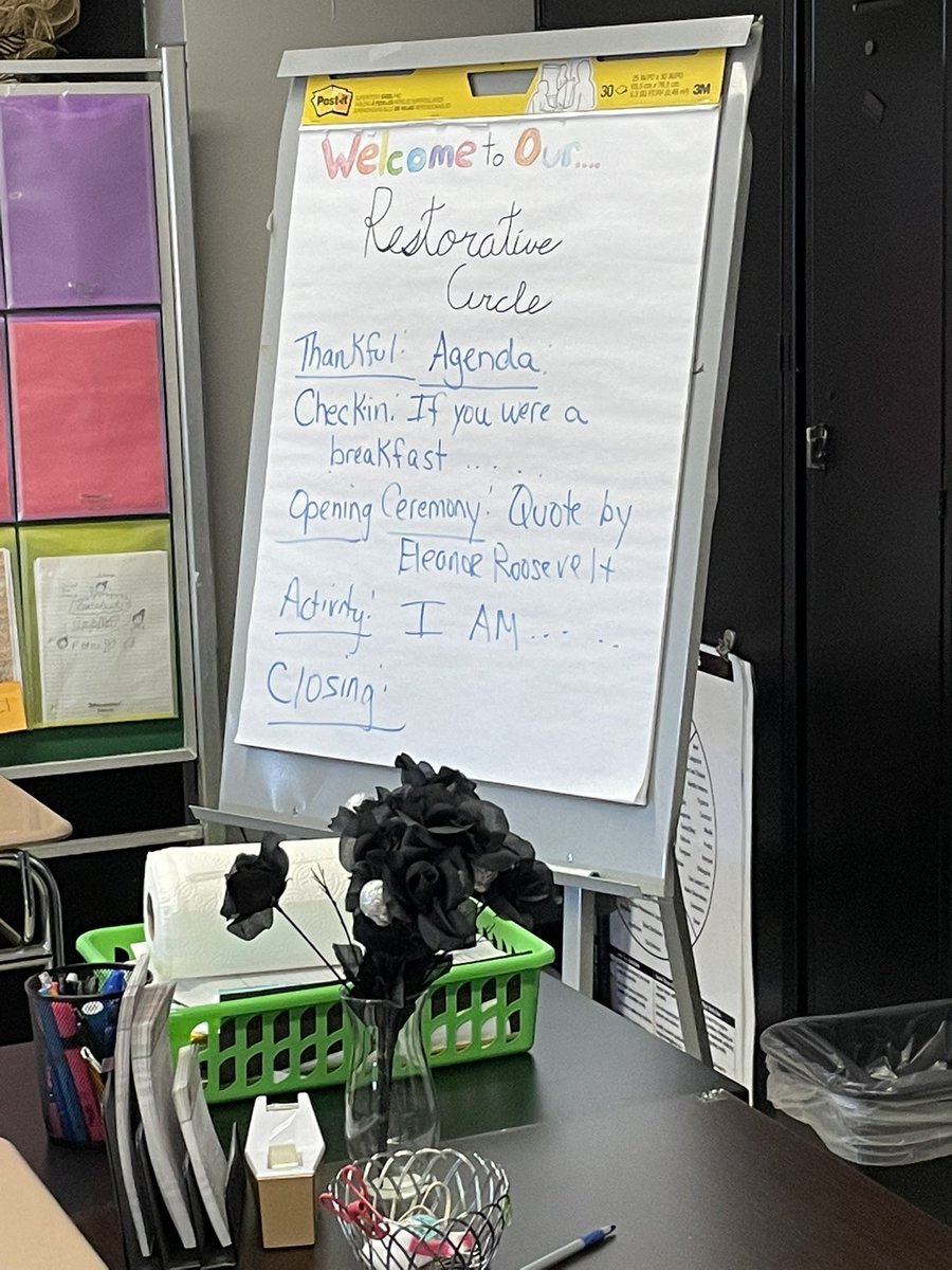Thank you Ms. Vitello for letting me watch your restorative circle! I loved watching your class reflect on thankfulness and gratitude! #amazingthingsarehappeninghere #gratitude #District31 <a href="/IS75Paulo/">IS 75</a> <a href="/KenZapata75/">Ken Zapata</a>