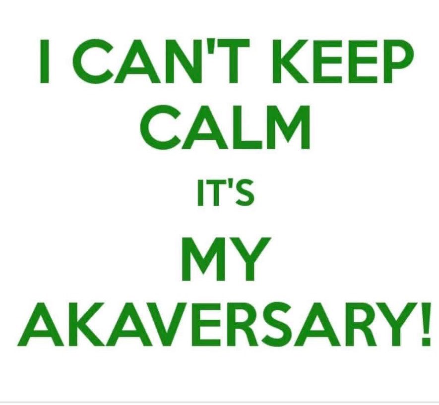 bdotmac__'s tweet photo. Happy 4 to me & mine 💖💚 #zetatheta #fall17 #suno #17KPOTR https://t.co/YTiRCzo4dT