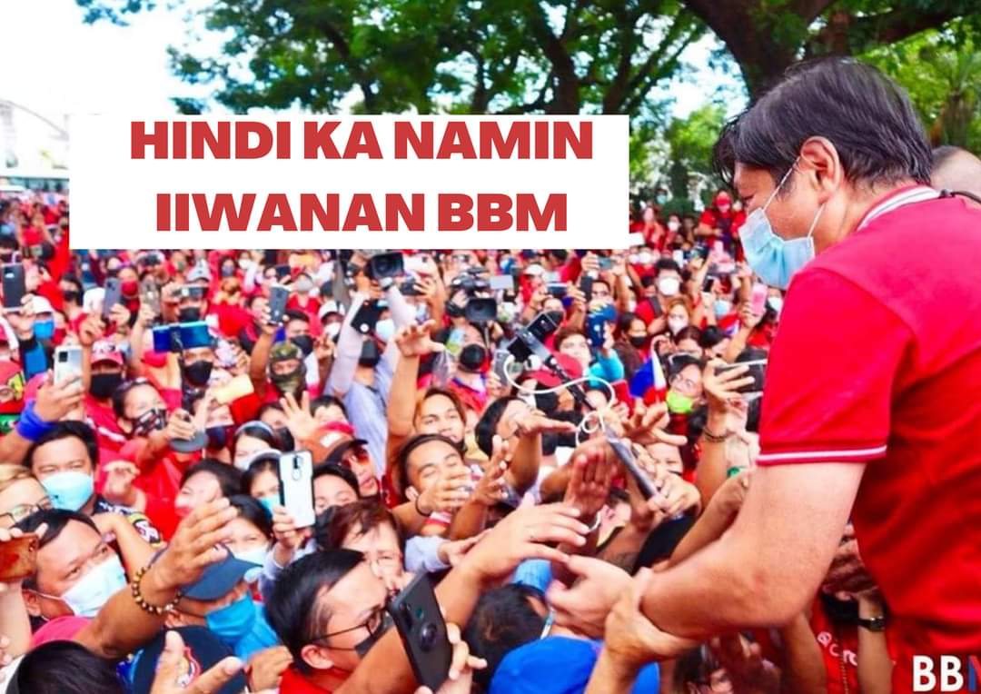 marcosdaily_ph's tweet photo. Batuhin ka man nila ng kung ano-anong paninira, yurakan man nila ang pagka-tao mo, bantaan man nila ang aming mga buhay dahil sa pagsuporta sayo
HINDI KA NAMIN IIWAN BBM! โ๐ต๐ญ#BBMForever https://t.co/rF6p8vQfUV