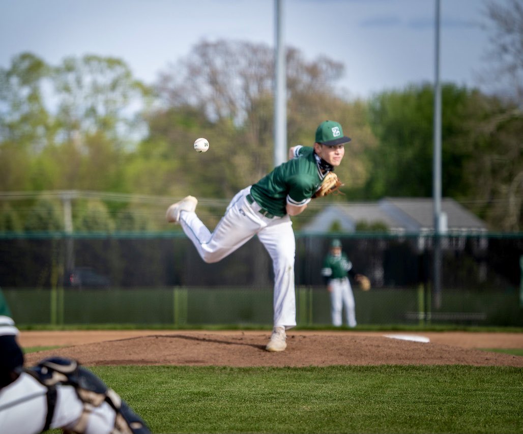 AidanHatcher5's tweet photo. Go bulldogs!! @PBRIndiana @BaseballZville @PRPBaseball101 @2022Mustangs @ButlerUBaseball @inbullsbase https://t.co/5jROF7CWLt