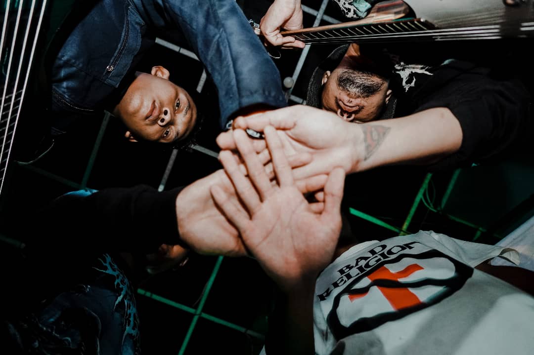 Kaligula Official tweet media