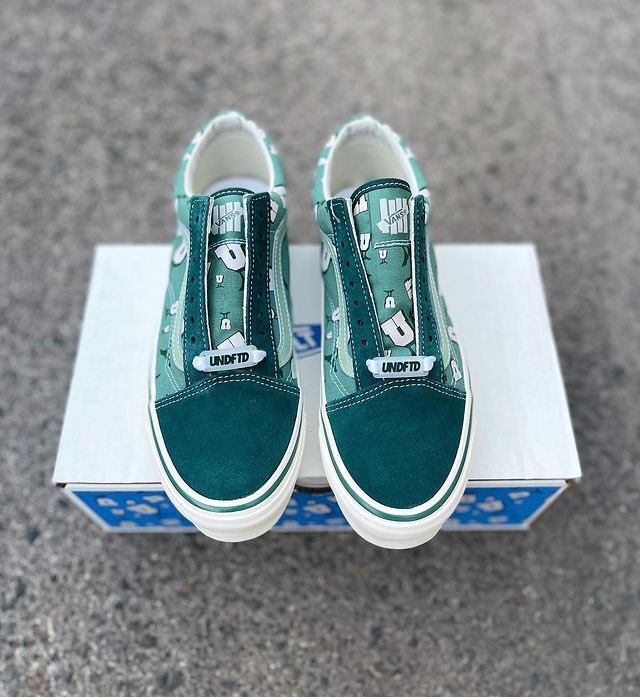 waffles_head's tweet photo. #WafflesHead
Vans Old Skool x Undefeated Is coming!!!!

#YourVansAreDope https://t.co/Wmd1J6Svby