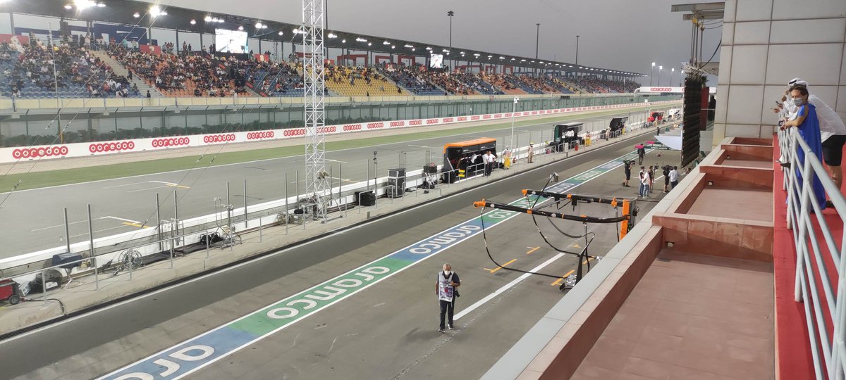 Almost ready for second practice in #doha #pitlane #bbcf1