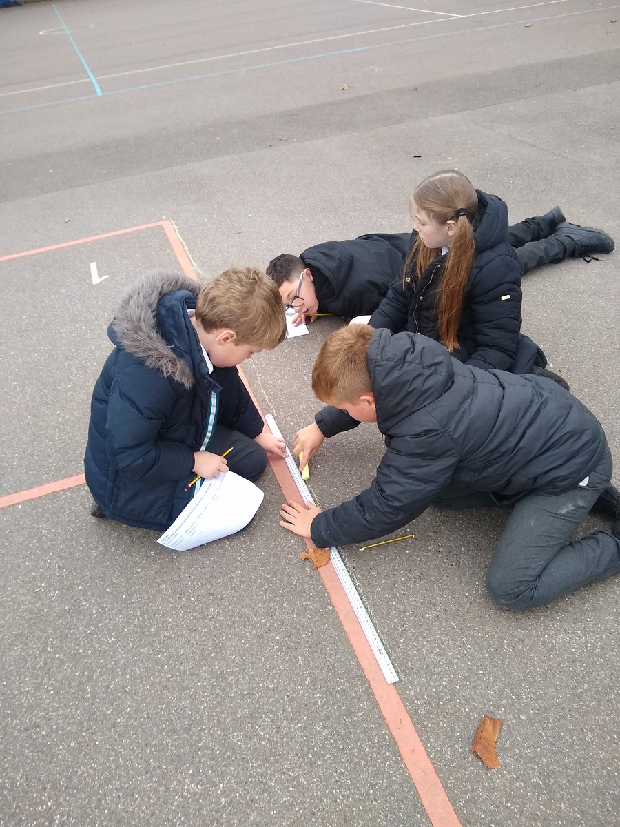 StPaulclass's tweet photo. Measuring and calculating perimeter!! #mathsstannesgae1 @StAnnesgaCPS https://t.co/KPldvLT5do