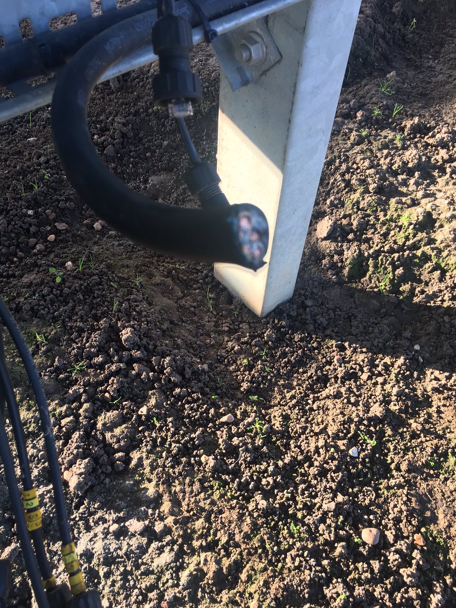 STOLEN! Solar panels and inverters from our Midville chicken unit! Please beware! 🤬🤬🤬<a href="/LincsPolice/">Lincolnshire Police</a> <a href="/LincsRuralCrime/">Lincolnshire Police Rural Crime Action Team (RCAT)</a>