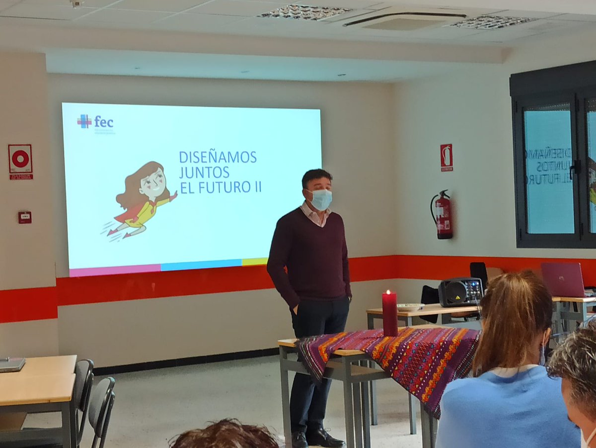 colegiosfec's tweet photo. Hoy, viernes 19 de noviembre, termina la semana de #Fundir. 💼✒️🖋️
Han sido días de mucho trabajo, pero también de disfrutar de los compañeros, de reencontrarnos y de seguir soñando juntos. Y juntos #somosfec https://t.co/qavVT36cmE