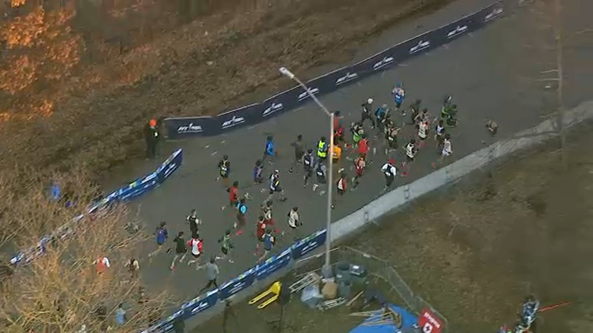 ABC7NY's tweet image. 2022 United Airlines NYC Half to return with 25,000 runners, registration open 7ny.tv/325C7Rh