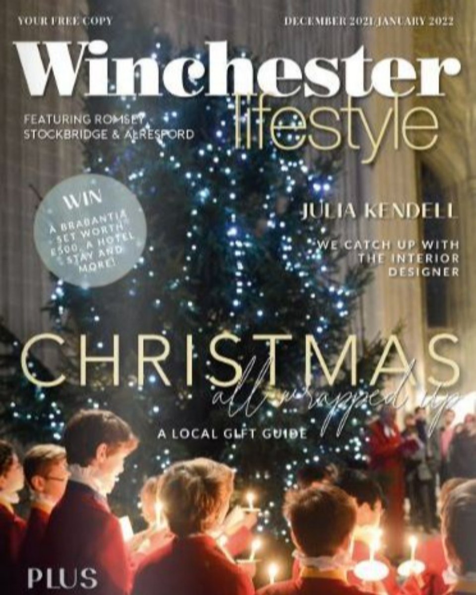 Read about when our girl choristers came back to school as part of the 30th Anniversary celebrations of the founding of  Salisbury Cathedral's ground breaking Girls' Choir.
ow.ly/zl2w50GQ1g2 <a href="/WinchesterLifes/">Winchester Lifestyle Magazine</a> #girlchoristers