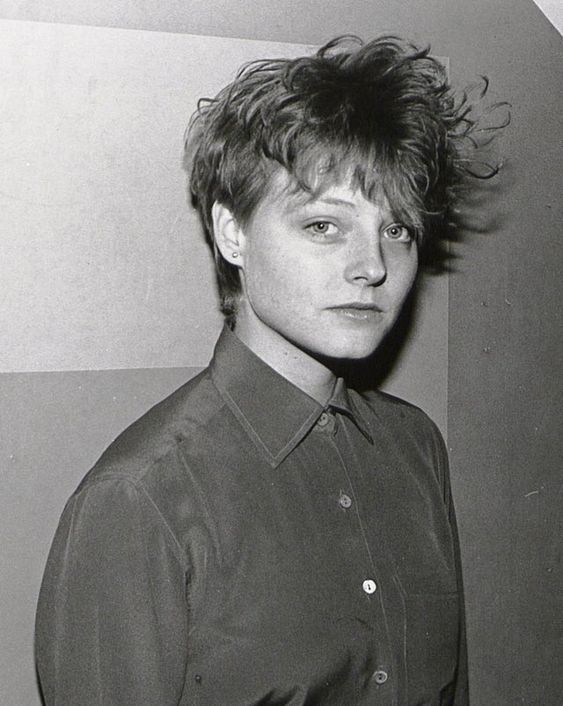 Happy 59th birthday to the incredible Jodie Foster           