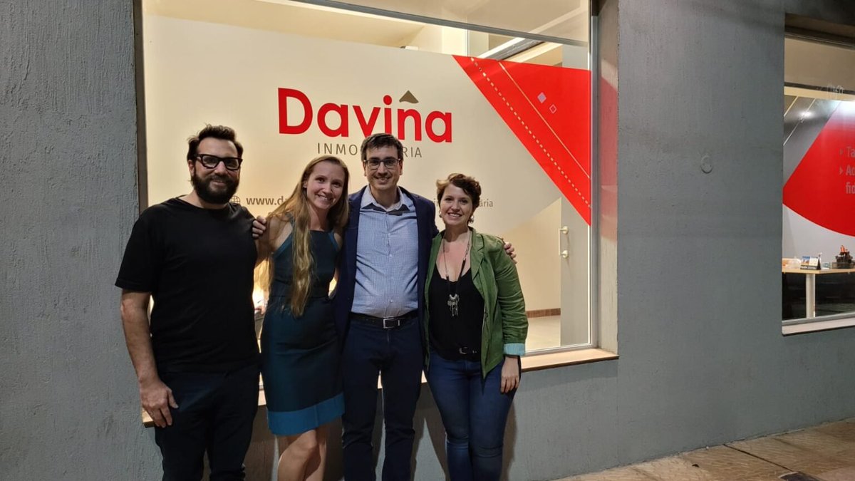 economisiones's tweet photo. #Empresas Inmobiliaria Daviña inauguró sus nuevas oficinas para ofrecer un mejor servicio a la comunidad https://t.co/Krd6ifZcVj https://t.co/WoJCw9VIHU