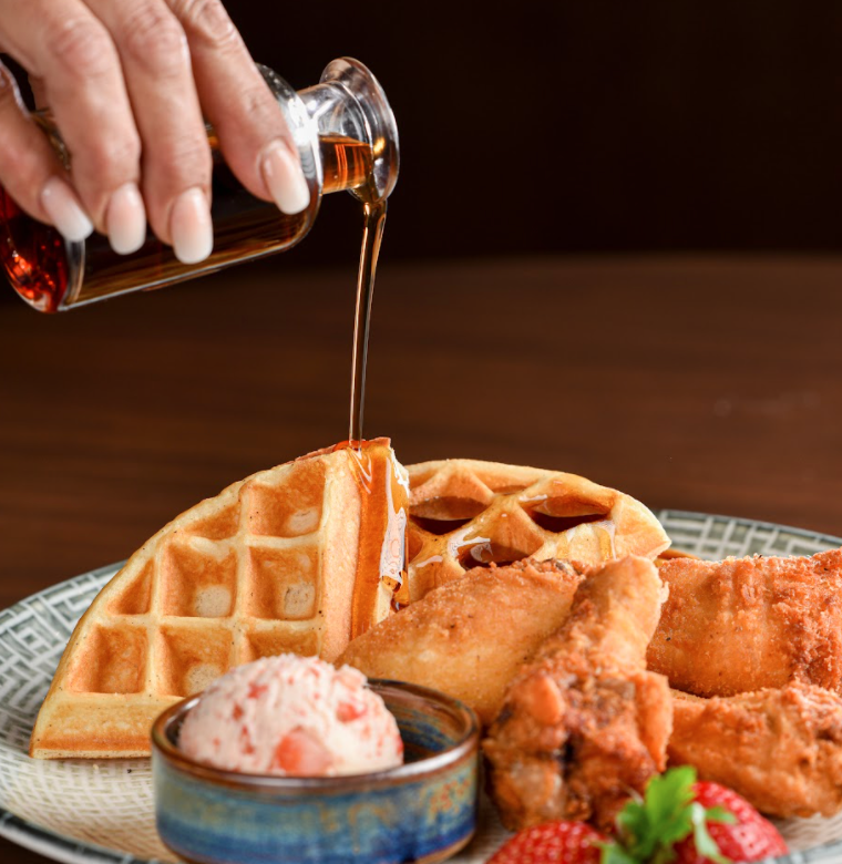 Spurrier's Gridiron Grille tweet media