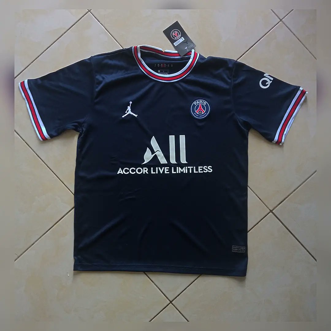 Jerseynet2's tweet photo. @IamApass Replica, fans version and players version all available. 0706700137☎️ https://t.co/Mf95v9GGW7