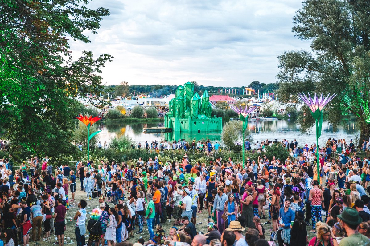 seriousparty22's tweet photo. If you entered the ticket giveaway competition - check your emails! We've contacted the lucky people who've won tickets to next year's SGP🤩 Don't worry if you weren't lucky. We'll be doing more ticket giveaways🙌 Stay tuned and sign up to the newsletter👉 https://t.co/fCjMQ9nyTJ https://t.co/Mr2mwIBRuB