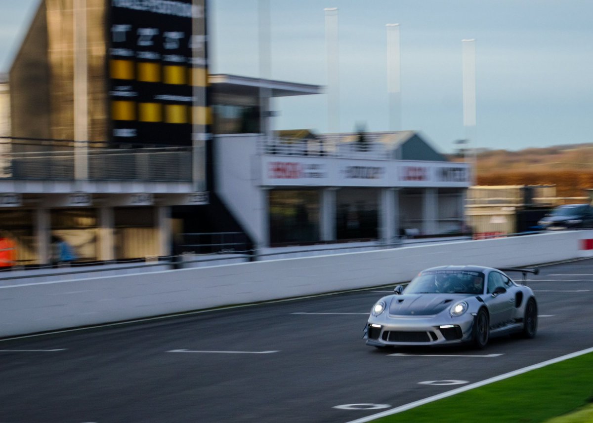 Just one week to go until our Charity Track Day at the beautiful @GoodwoodMC raising money for the club and our two charities for this year, @racingdementia and @caninepartnersuk

We are very lucky to have a 105db drive by / 101db static noise limit day again this year.