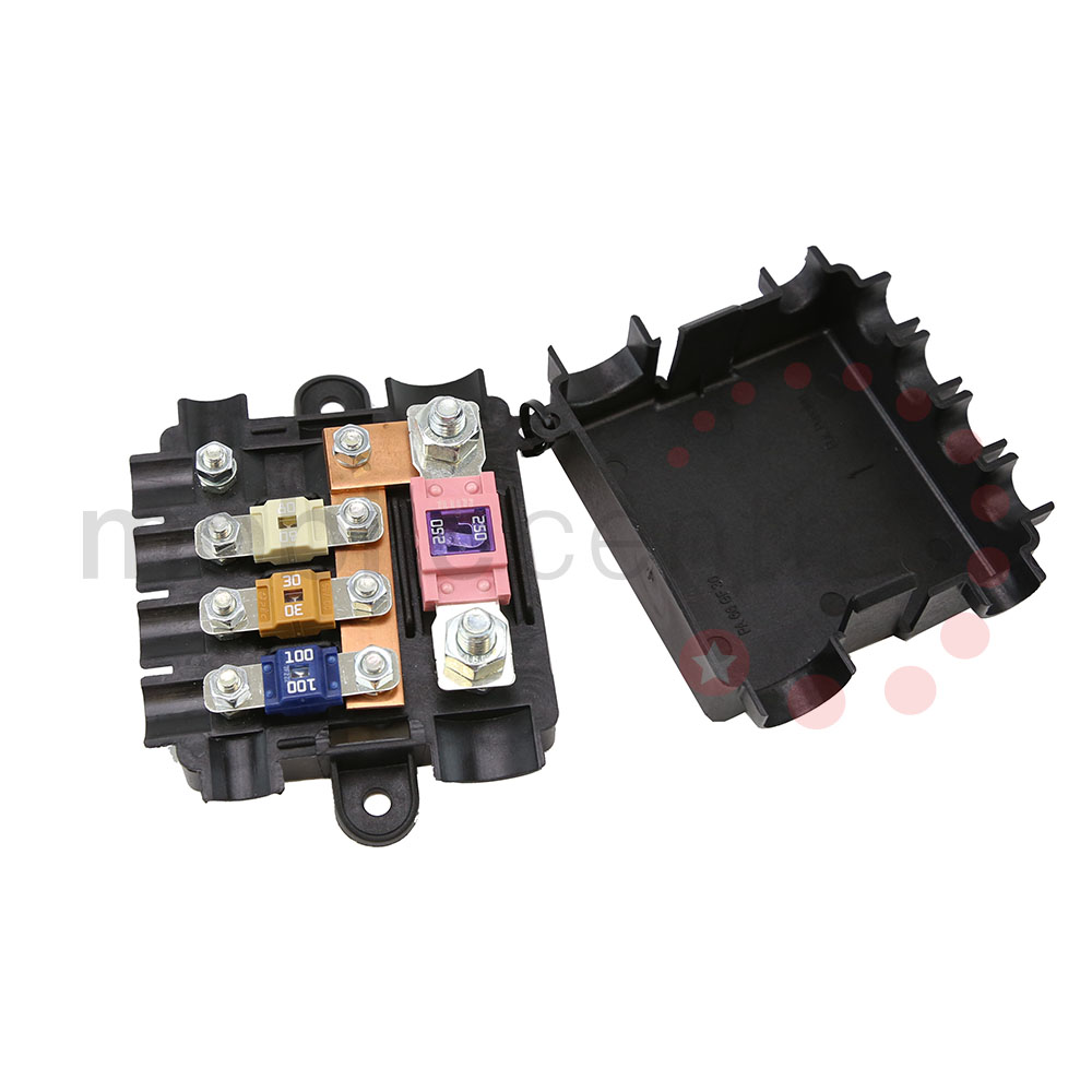 Fuse Friday! 

Looking to distribute power to large consumers?

Single or dual cable up to 95mm2 for the input connected internally via a copper bus bar to 4 x MIDI fuse positions which accept fuses from 23A up to 200A with cable exits for up to 25mm2

mobilecentre.co.uk/mega-fuse-to-4…