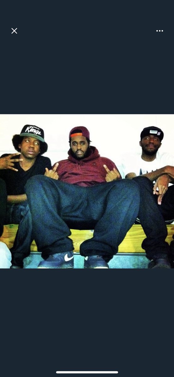 Free6anz's tweet photo. I told y’all clowns that everybody that I fuccc wit we day1 wit this shit I LOV3 My Guyz Yo #Squaddddd fr33 Loco 💙 https://t.co/HYzO0oWZQi