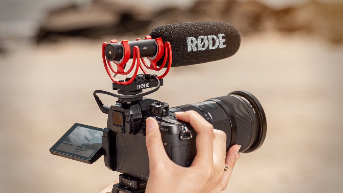 instalia_eu's tweet photo. https://t.co/elWQOl72Wl
✅Regalos navideños de @rodemics que no te puedes perder
Ideales para
👉#Podcasters
👉#cineastas
👉#Musicos
✅#WirelessGO II
✅#VideoMicNTG
✅#VideoMic
✅#Rodecaster Pro:
✅#PodMic
✅#NTUSBMini
✅#Colors1
✅#VloggerKits
✅#NT1A
✅#AI1
📌@ZentralMedia  #PRO https://t.co/4gLBUmbajQ