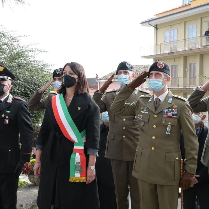 🟣Alcune immagini della cerimonia di conferimento cittadinanza onoraria al Milite Ignoto ed al Reggimento Guide (19°), svoltasi nella giornata di ieri

#militeignoto #Italia