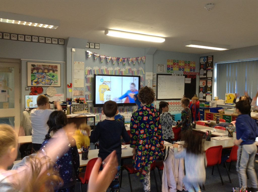 latimerprimary's tweet photo. #classEH are enjoying joining in with Joe Wicks this morning for Children in Need! #MoveitBoom #ActiveLatimer #ChildrenInNeed https://t.co/3I0uHkZvFU