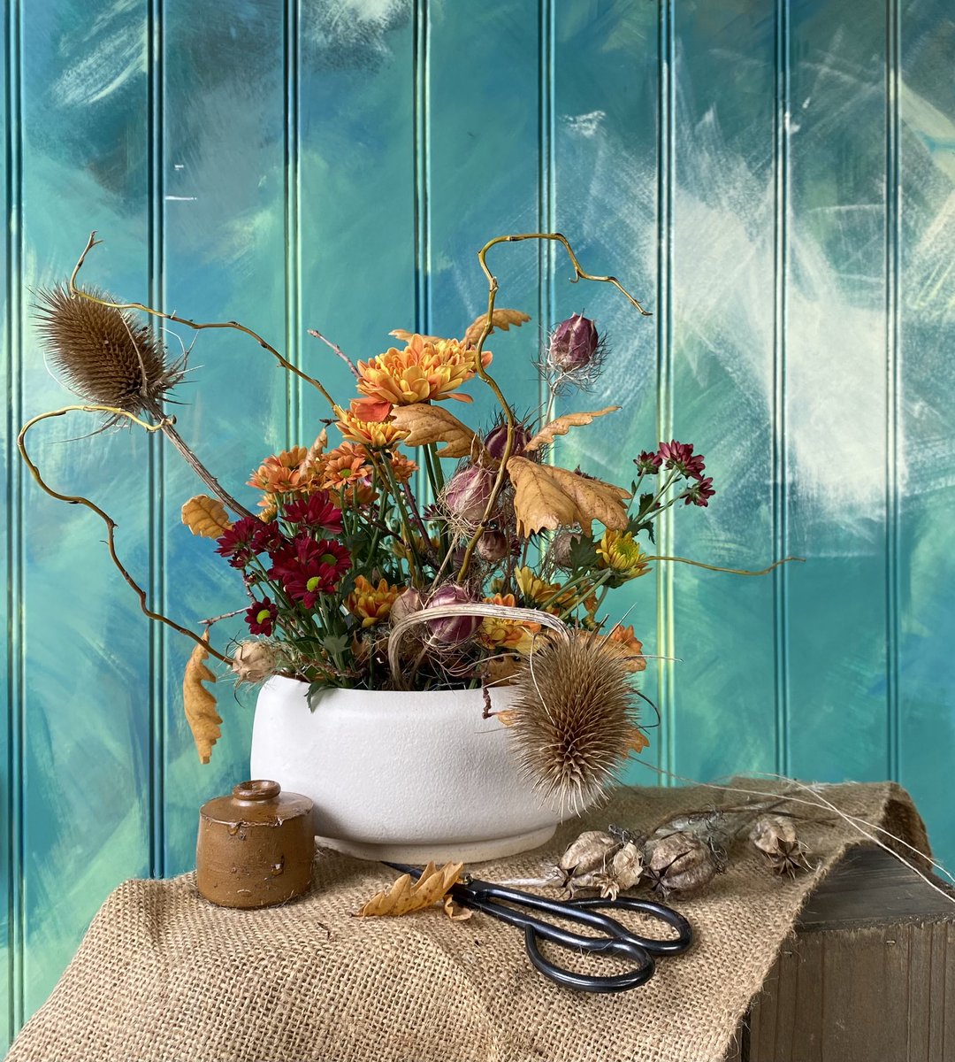 theremaybebugs's tweet image. #Autumncolours #deliveringlocally #Hampton #TheHamptons #HamptonHill #Teddington #Twickenham #floralart